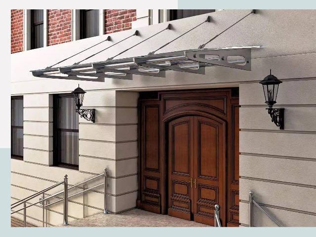 Металлические козырьки от 609 руб. в Обнинске